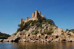 almourol-photo02-800x532